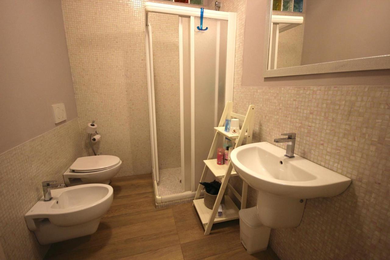 Case Vr Holiday Happy House Верона Экстерьер фото
